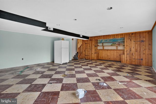 44 PEACOCK DR, Lancaster, PA 17601
