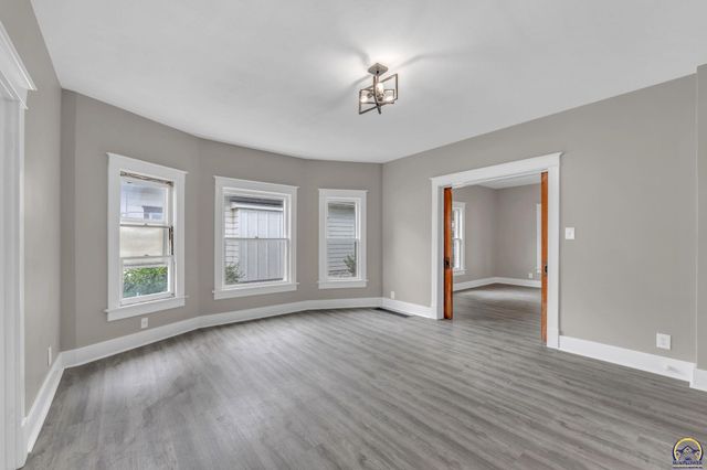 418 NE Wilson AVE, Topeka, KS 66616