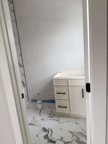 1121 Lawrence Ave Unit 3, Madison, TN 37115