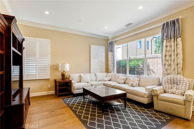 71 Brixton, Irvine, CA 92620