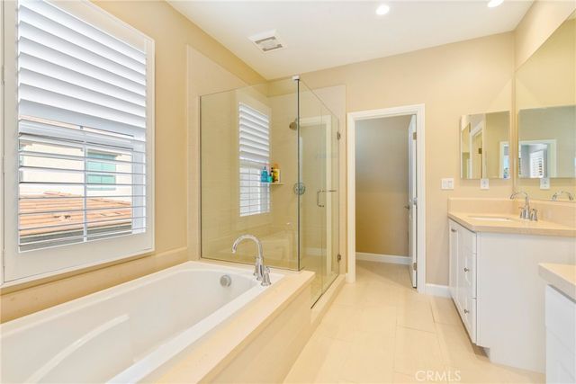 71 Brixton, Irvine, CA 92620