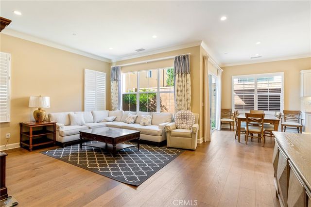 71 Brixton, Irvine, CA 92620