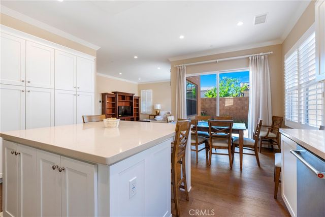 71 Brixton, Irvine, CA 92620