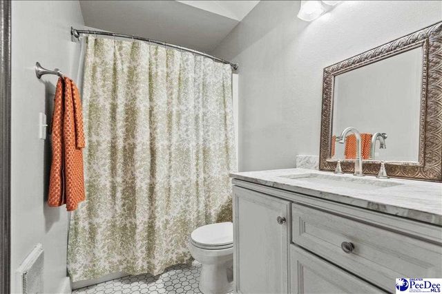 1914 Deerwood Place, Florence, SC 29501