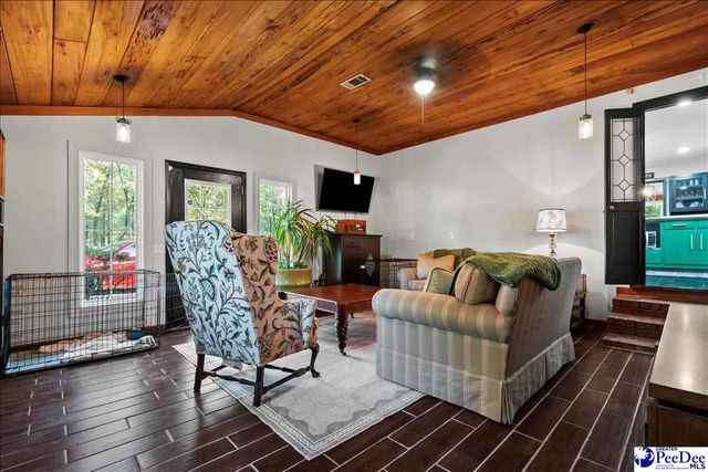 1914 Deerwood Place, Florence, SC 29501