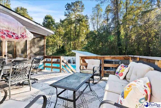 1914 Deerwood Place, Florence, SC 29501