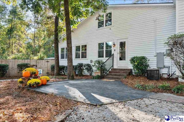 1914 Deerwood Place, Florence, SC 29501