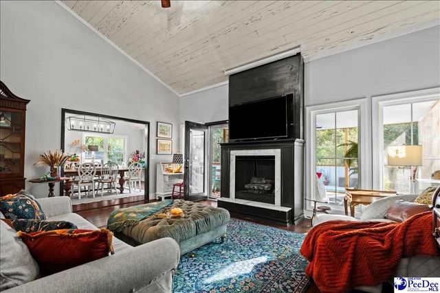1914 Deerwood Place, Florence, SC 29501