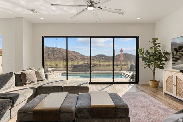 2248 N DOUBLE EAGLE LN, Washington, UT 84780