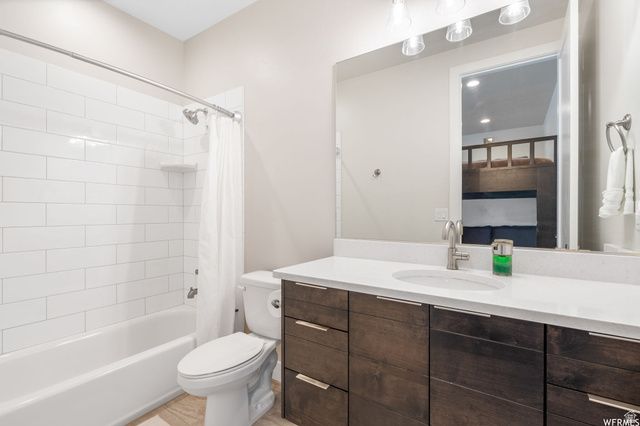 2248 N DOUBLE EAGLE LN, Washington, UT 84780