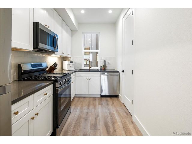 2012 W 46th Ave, Denver, CO 80211