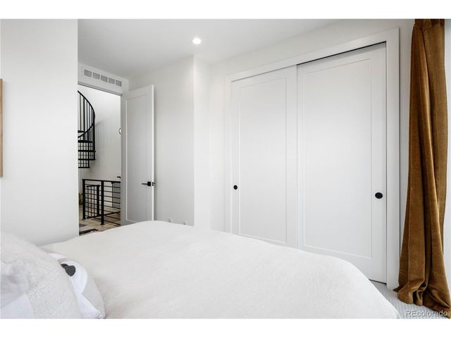 2012 W 46th Ave, Denver, CO 80211