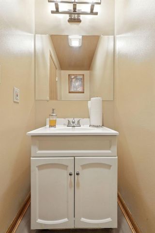 6510 17th AVENUE, Kenosha, WI 53143