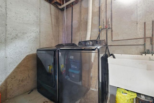 6510 17th AVENUE, Kenosha, WI 53143