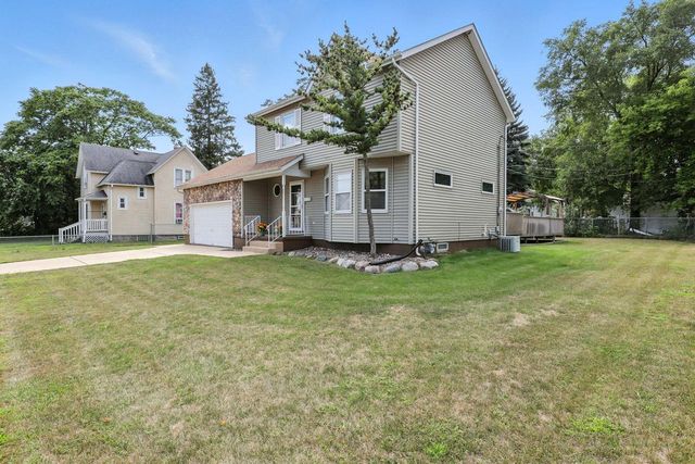 6510 17th AVENUE, Kenosha, WI 53143