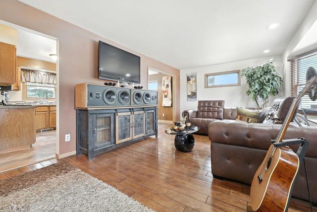 6510 17th AVENUE, Kenosha, WI 53143