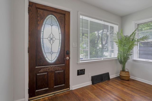 1275 E Weber Road, Columbus, OH 43211