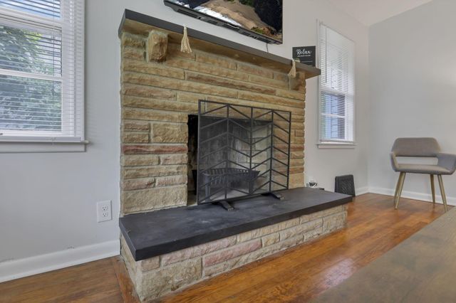 1275 E Weber Road, Columbus, OH 43211