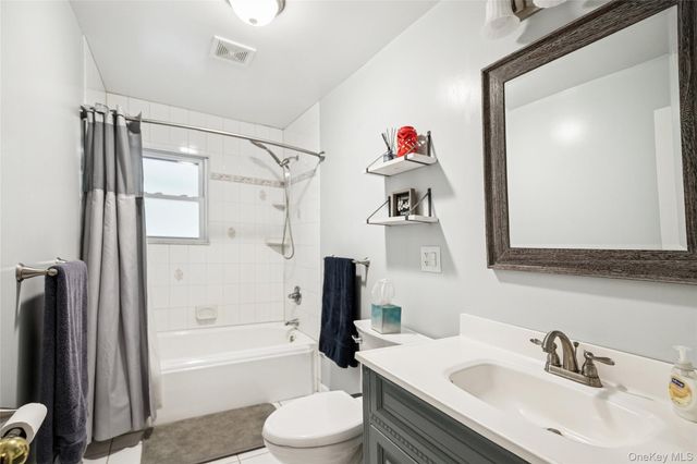 6 Joseph Court, East Northport, NY 11731