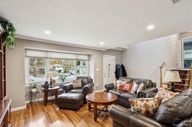 6 Joseph Court, East Northport, NY 11731