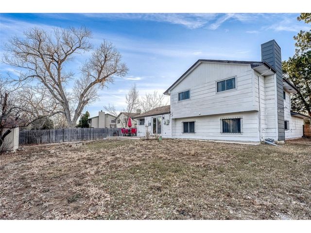 582 Revere St, Aurora, CO 80011