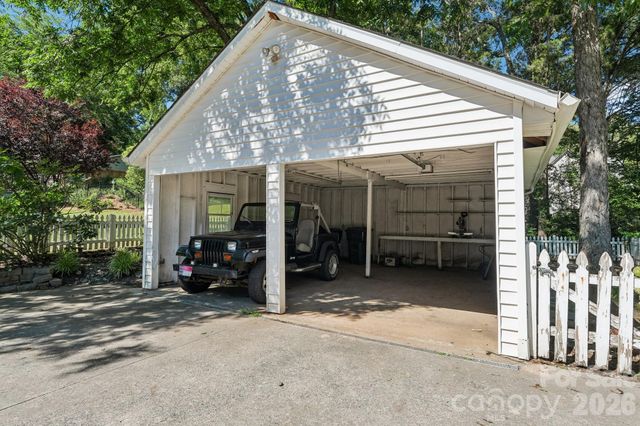 355 Union Street S, Concord, NC 28025