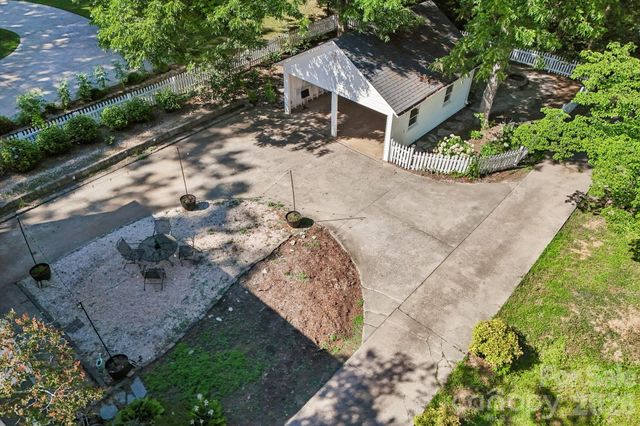 355 Union Street S, Concord, NC 28025