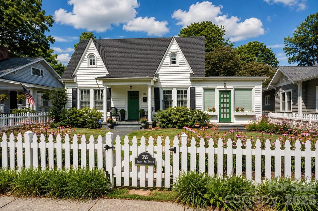 355 Union Street S, Concord, NC 28025