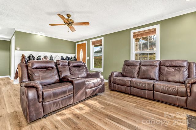 3760 Pisgah Drive, Canton, NC 28716