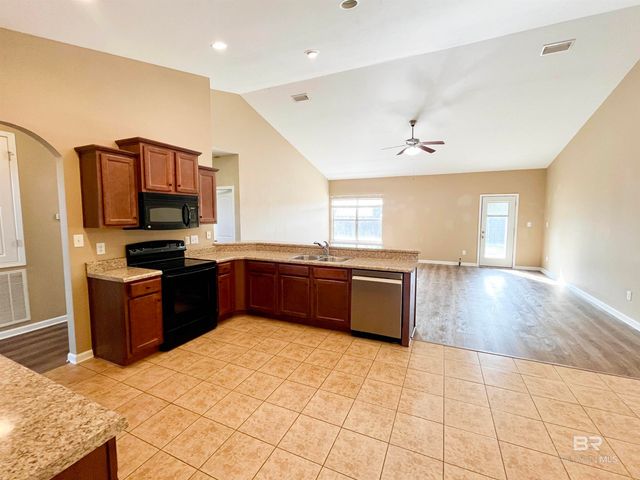 24211 Limerick Lane, Daphne, AL 36526