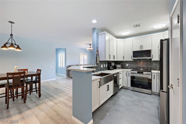 6868 Sky Pointe Drive 2064, Las Vegas, NV 89131