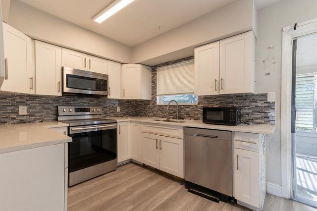 770 Lomas Street, Port St. Lucie, FL 34952