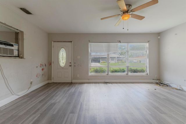 770 Lomas Street, Port St. Lucie, FL 34952