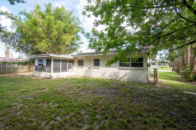 770 Lomas Street, Port St. Lucie, FL 34952