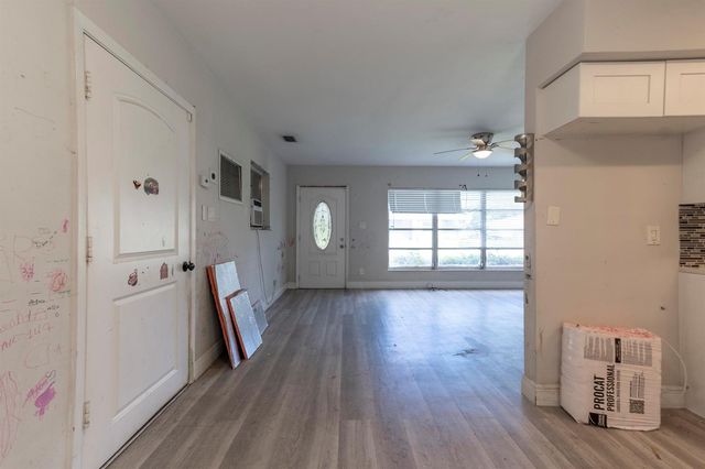 770 Lomas Street, Port St. Lucie, FL 34952