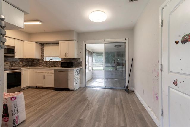 770 Lomas Street, Port St. Lucie, FL 34952