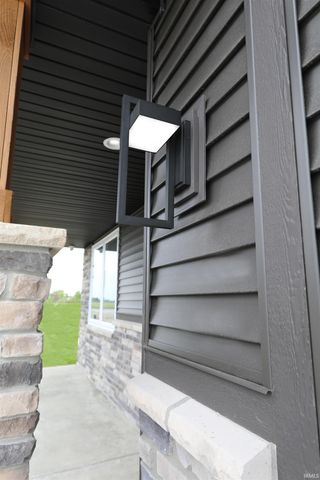 14201 Verona Lakes Passage, Fort Wayne, IN 46814