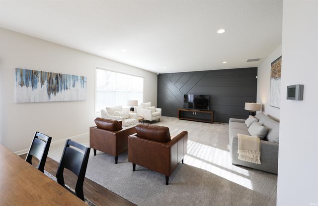 14201 Verona Lakes Passage, Fort Wayne, IN 46814