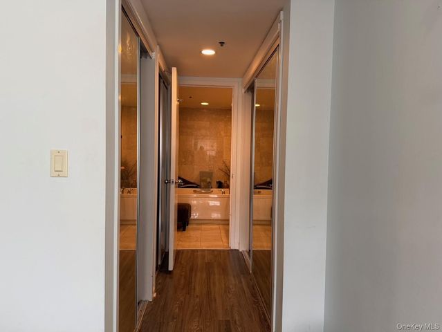 88 Cuttermill Road 308, Great Neck, NY 11021