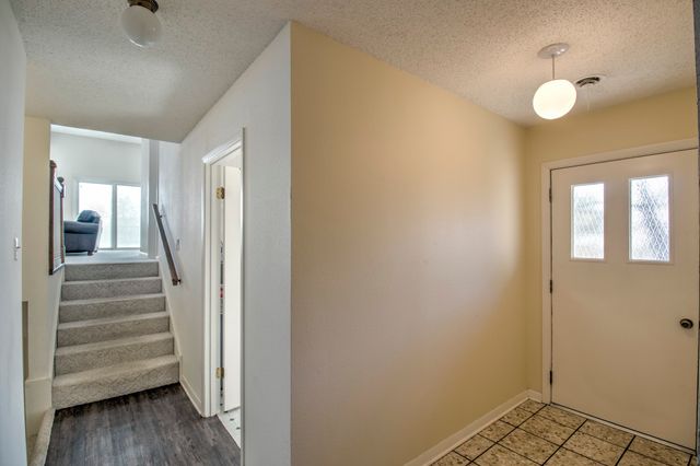 207 Kiowa Drive W, Lake Kiowa, TX 76240