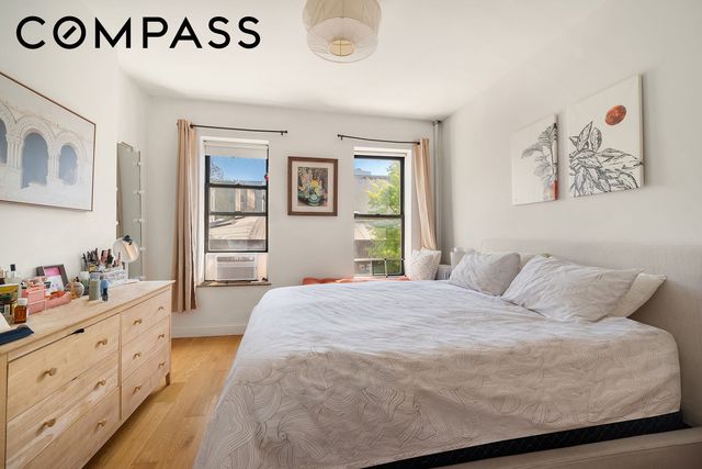 19 Clifford Place, New York City, NY 11222