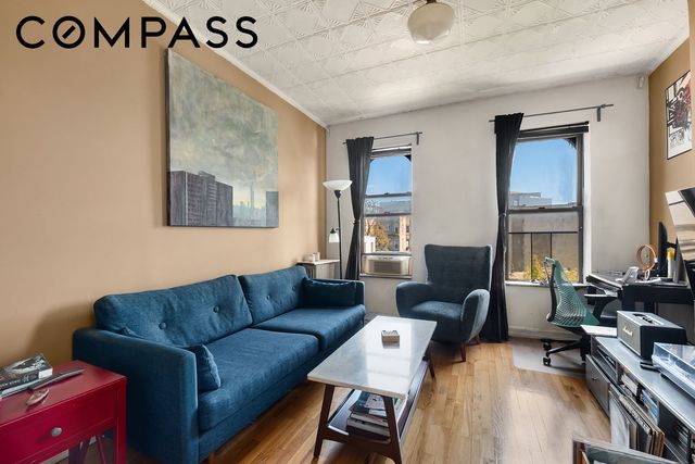 19 Clifford Place, New York City, NY 11222