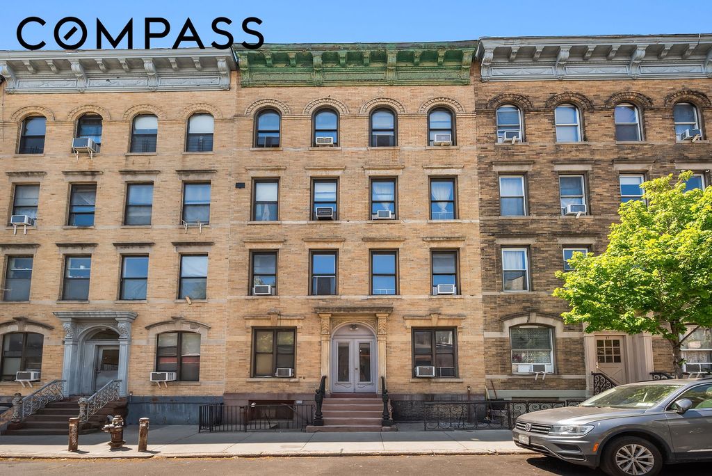 19 Clifford Place, New York City, NY 11222