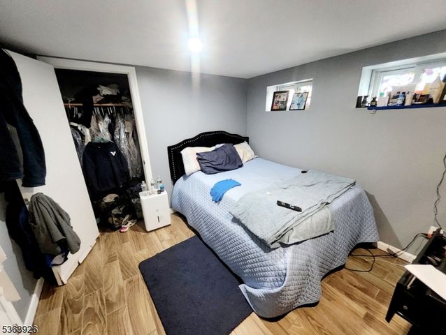 87 Bedford St, East Orange City, NJ 07018