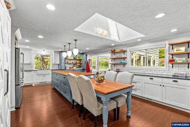 3700 NW Roosevelt Dr, Corvallis, OR 97330