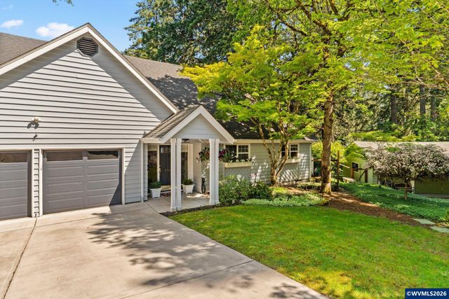 3700 NW Roosevelt Dr, Corvallis, OR 97330