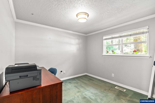 3700 NW Roosevelt Dr, Corvallis, OR 97330
