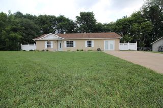 1211 Patton Pl, Oak Grove, KY 42262