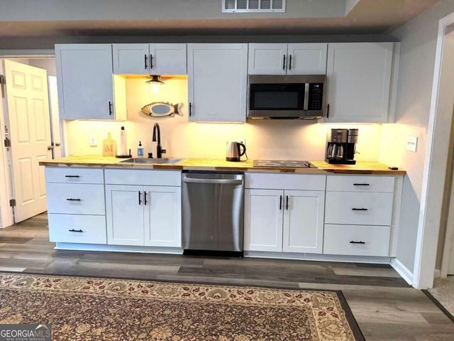 4017 Windsor Trail, Gainesville, GA 30506