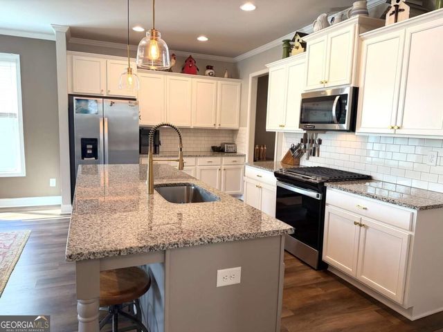 4017 Windsor Trail, Gainesville, GA 30506